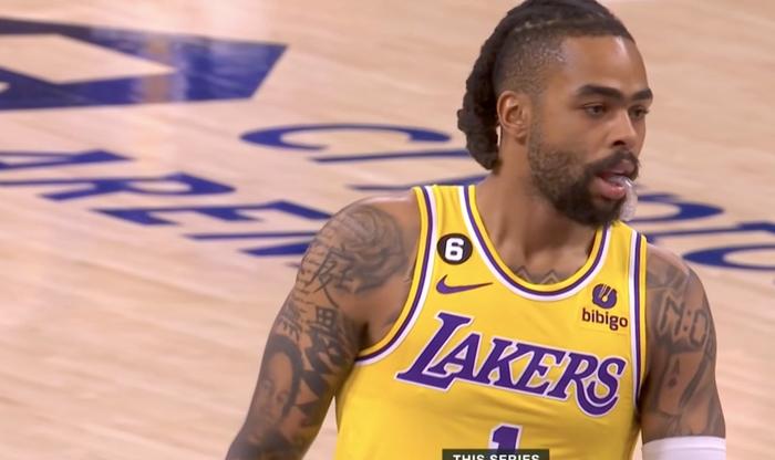  出色发挥引发热议！，Karsa在快船比赛中重要助攻引发球迷热议爱游戏登录入口